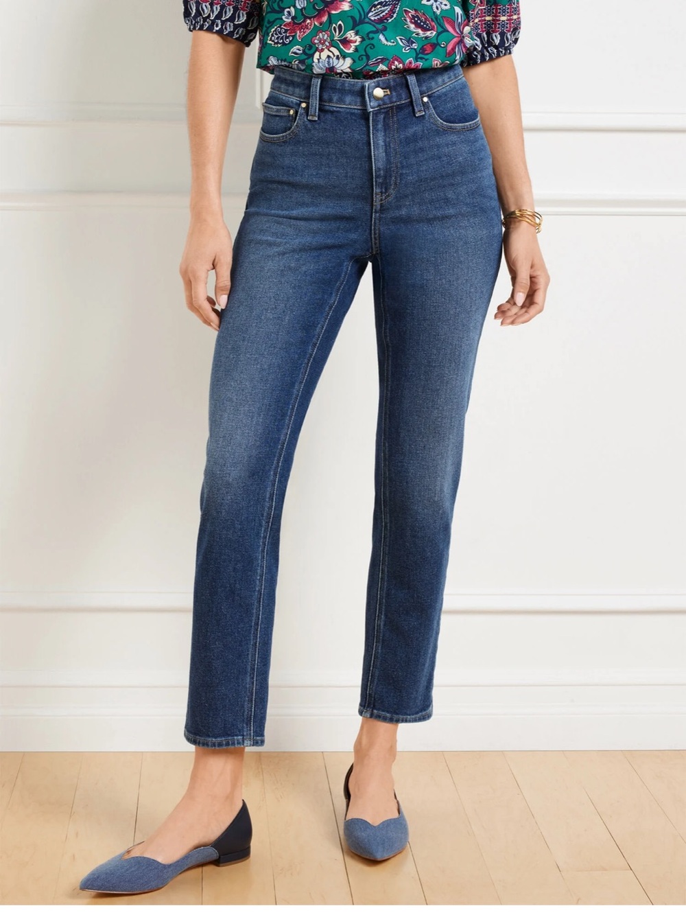 TALBOTS SLIM STRAIGHT ANKLE JEANS - PENELOPE WASH 8P